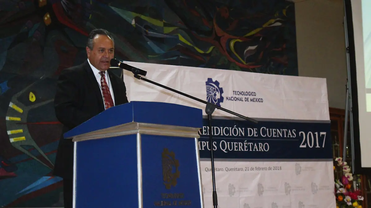 EL DIRECTOR